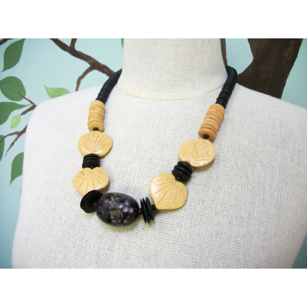 Vintage Wood Leaf and Shell Inlay Chunky Bead Necklace Boho Jewelry 24 inch