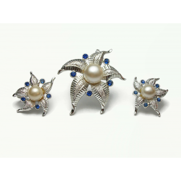 Vintage Silver Pearl and Blue Rhinestone Star Starfish Brooch & Clip on Earrings