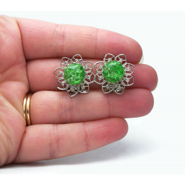 Vintage Green Crackle Glass and Silver Tone Filigree Clip on Earrings