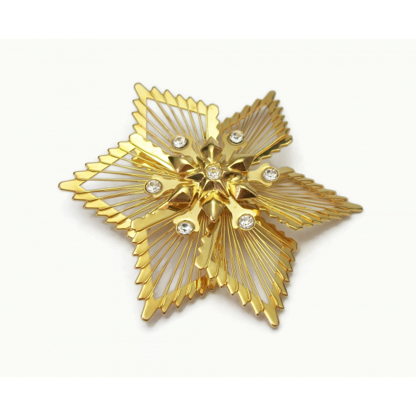 Monet gold wire poinsettia brooch Christmas pin