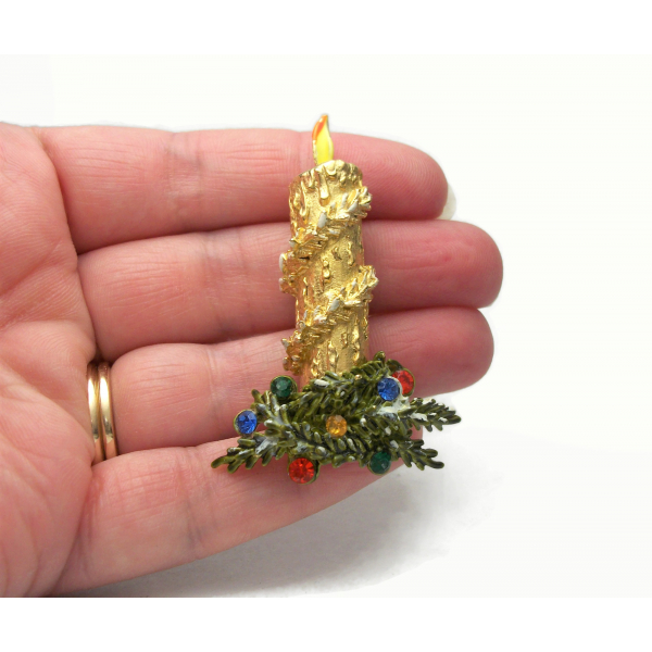 Vintage Candle Christmas Pin Brooch Gold and Enamel Rhinestone Holiday Lapel Pin