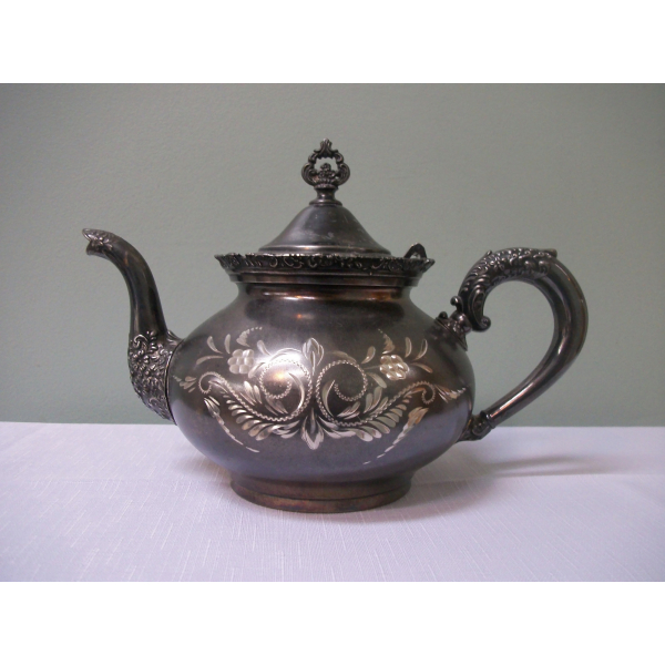 Antique Late 1800s Van Bergh Quadruple Silver Plate Tea Service Set