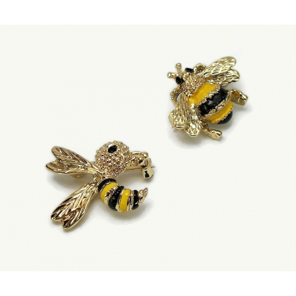 Vintage Gerry's Bee Scatter Pins Gold & Enamel Brooch Set Honeybees Stinging Bee