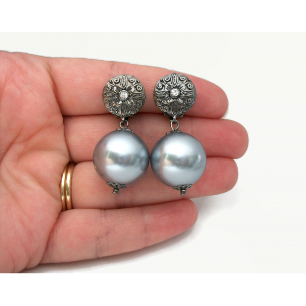 Vintage Silver Gray Ball Drop Clip on Earrings Chunky Bead Dangle Earrings