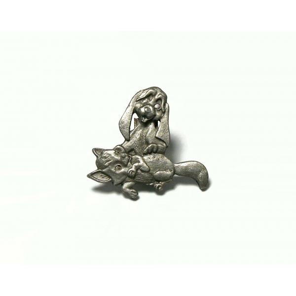 Vintage The Fox and the Hound Brooch Pewter Pin Walt Disney 1980 80s Movie
