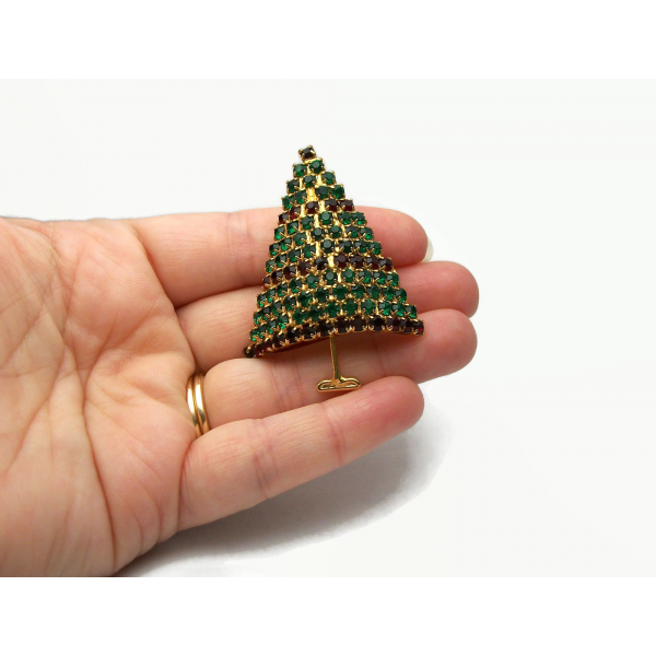 Vintage Pave Crystal Christmas Tree Brooch Lapel Pin Emerald Green Red