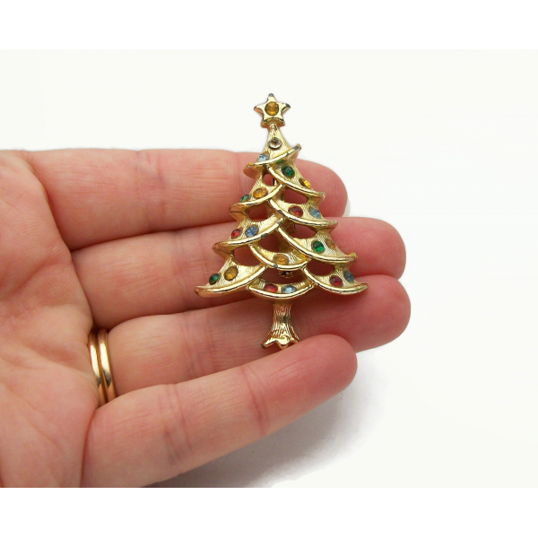 Vintage Gold Christmas Tree Pin Brooch with Multicolored Rhinestones