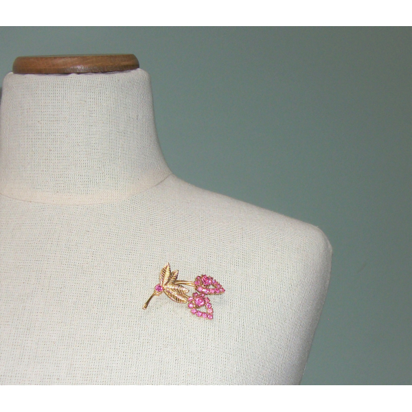 Vintage Gold and Pink Crystal Rhinestone Floral Brooch Flower Lapel Pin