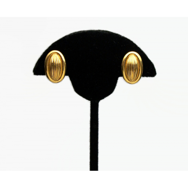Vintage Crown Trifari Gold Clip on Earrings Small Oval Ribbed Design