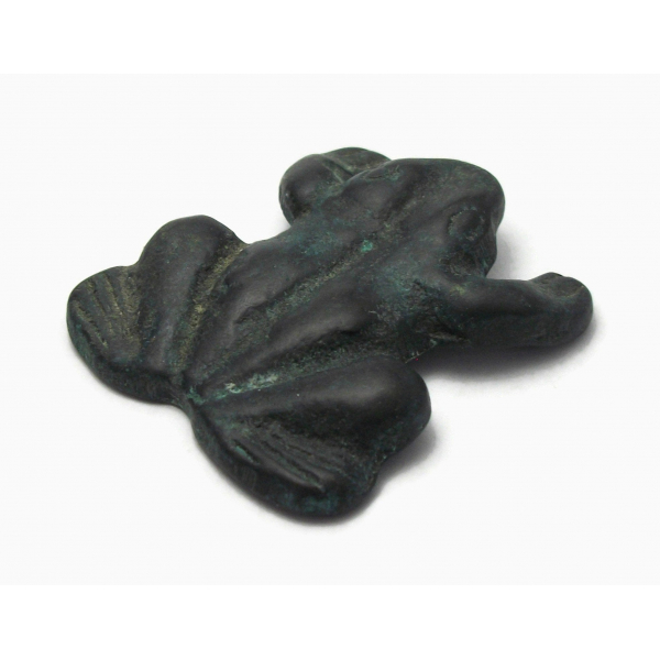 Vintage Green Metal Frog Figurine or Paperweight Small Collectible Worry Toad
