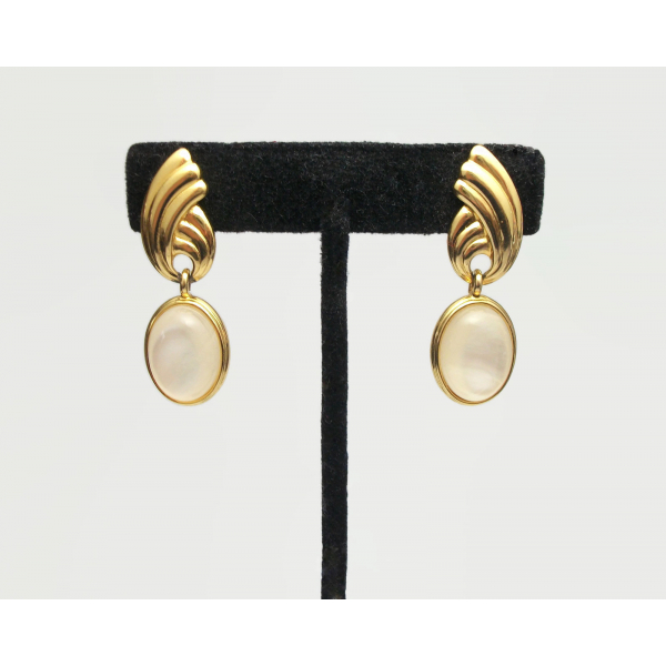 Vintage Monet Gold and Pearlescent Moonglow Cabochon Drop Clip Earrings Dangle