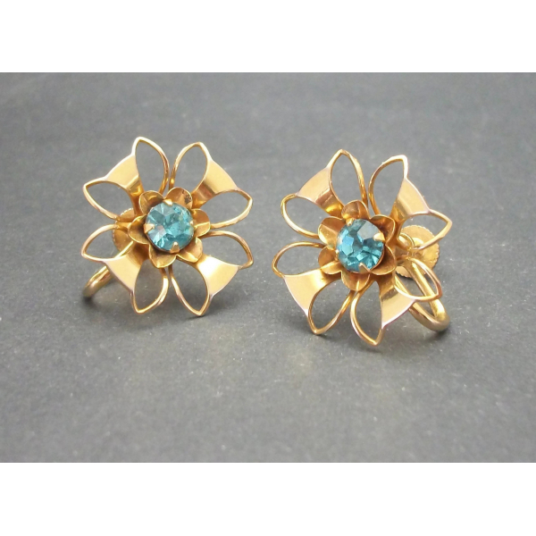 Bugbee & Niles Gold Aquamarine Blue Crystal Rhinestone Screw Back Clip Earrings