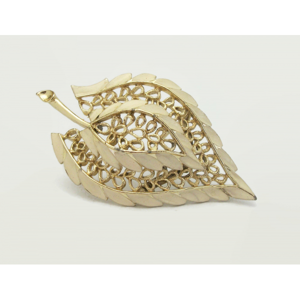 Vintage Gold Filigree and Cream White Enamel Leaf Brooch Lapel Pin Mid Century