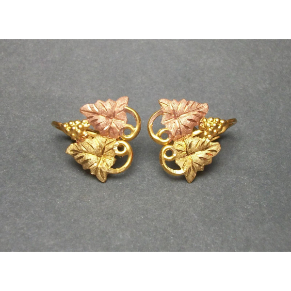 Vintage Black Hills Gold 10K and 1/20 12K Gold Filled Grape Leaf Clip Earrings