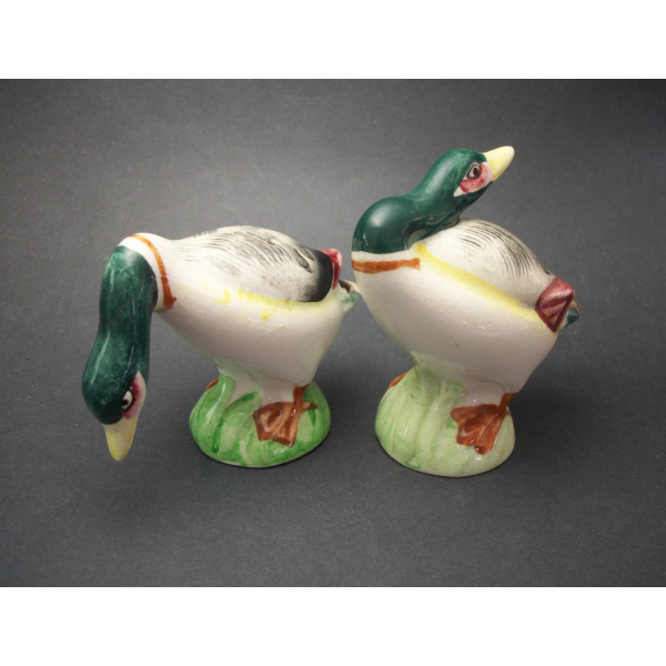 Vintage Ceramic Duck Salt and Pepper Shakers Set Made in Japan