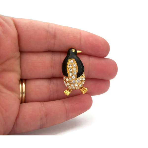 Monet rhinestone penguin brooch lapel pin