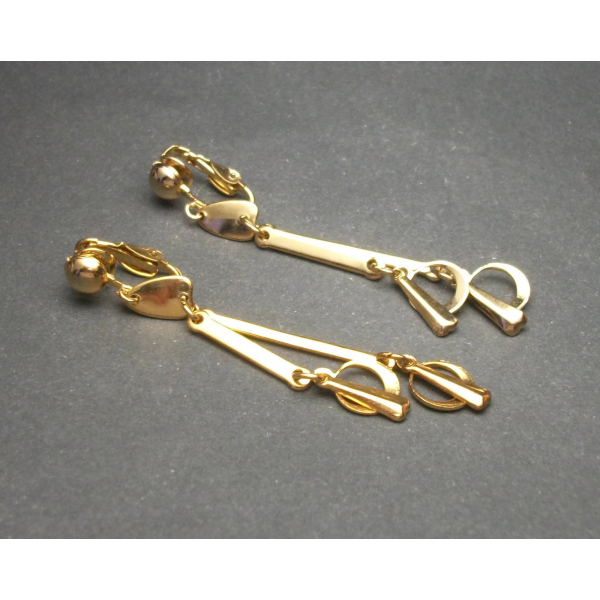 Vintage geometric long gold dangle clip on earrings