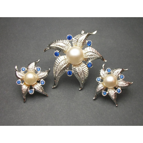 Vintage Silver Pearl and Blue Rhinestone Star Brooch and Clip on Earrings Set