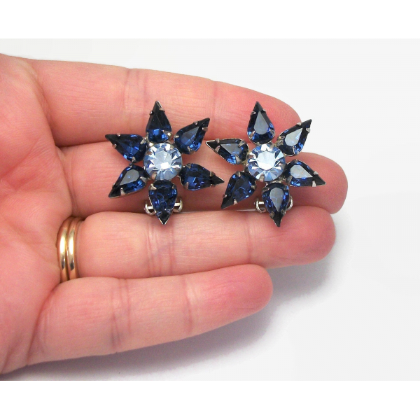 Vintage Sapphire and Aquamarine Blue Crystal Star Clip on Earrings
