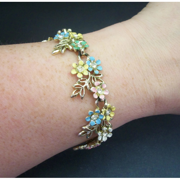 Vintage Pastel Enamel Flower Bracelet with Rhinestone Accents Gold