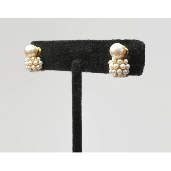 Vintage Dainty Pearl Clip on Earrings Small Tiny Faux Pearl Cluster Earrings