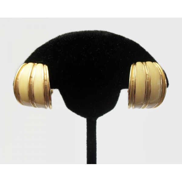 Vintage Weekenders Gold and Cream Beige Enamel Clip on Earrings