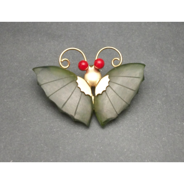 Vintage Carved Green Jade Colored Stone Butterfly Brooch Lapel Pin Pendant