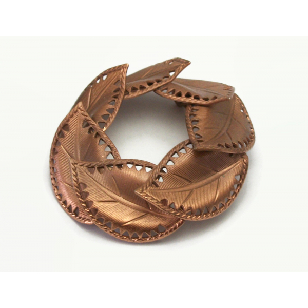 Vintage Copper Metal Leaf Wreath Brooch Circle Pin