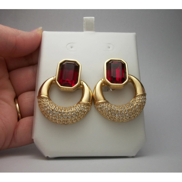 Vintage Swarovski Swan Signed Pave Crystal Ruby Garnet Clip on Earrings