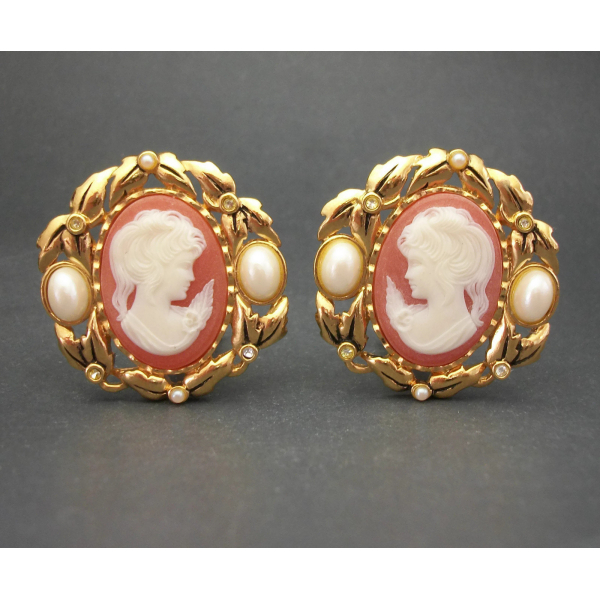 Kenneth Jay Lane KJL for Avon Cameo Clip on Earrings