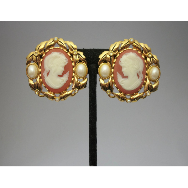 Vintage Kenneth Jay Lane KJL for Avon Cameo Clip on Earrings