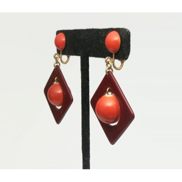 Vintage Burnt Orange and Mahogany Colored Dangle Clip on Earrings Geometric