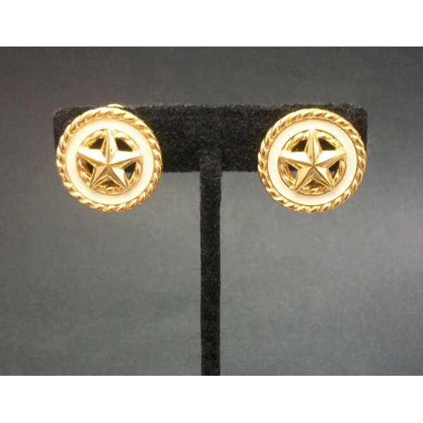 Monet white and gold round star clip on earrings