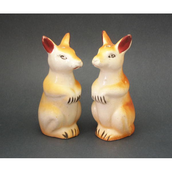 Vintage 50s Ceramic Kangaroo Salt and Pepper Shakers Made in Japan Kitchen Decor