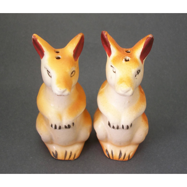 Vintage 50s Ceramic Kangaroo Salt and Pepper Shakers Made in Japan Kitchen Decor