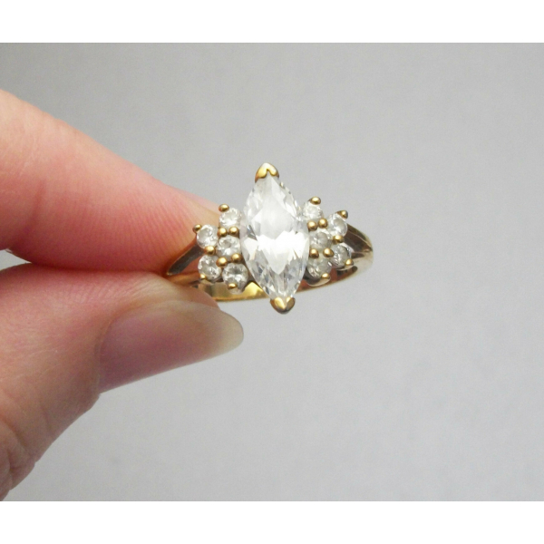gold women's ring with marquise cut crystal rhinestone size 6 3/4