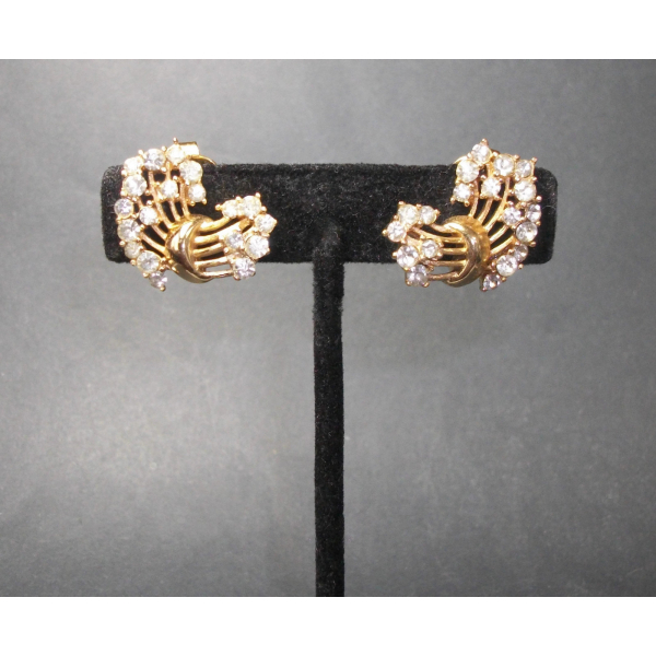 Vintage Crown Trifari Gold Tone Rhinestone Clip on Earrings Clear 1950s 1960s