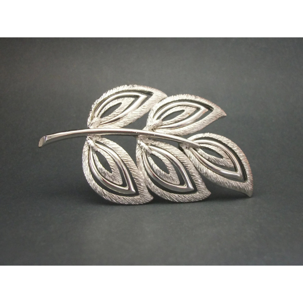 Vintage Signed Kramer Silver Leaf Brooch Lapel Pin