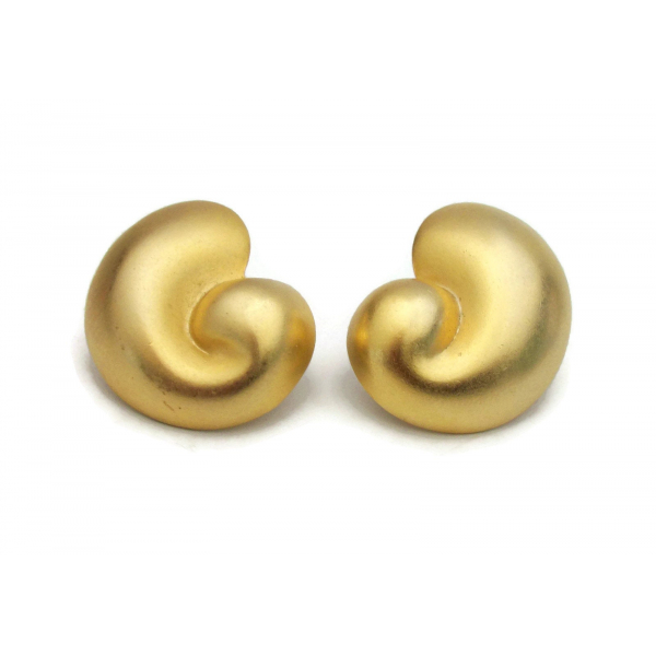 Vintage Signed TAT Gold Tone Swirl Clip On Earrings Chunky