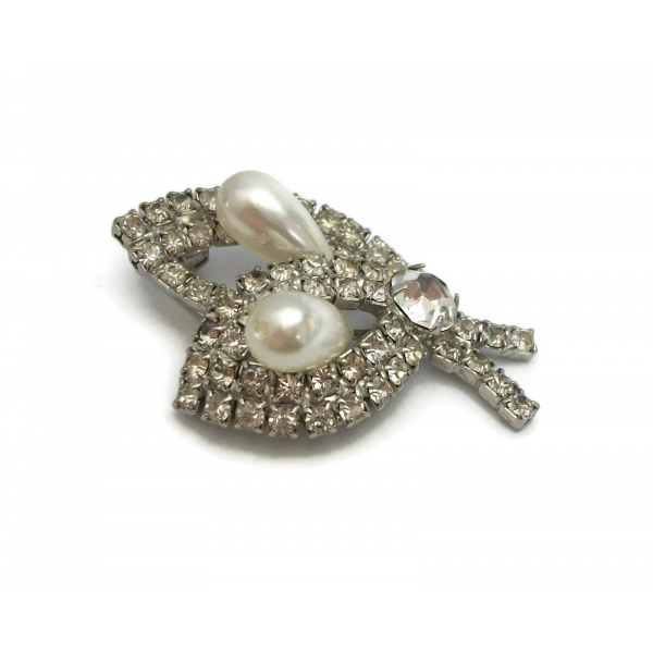 Vintage Rhinestone Calla Lily Brooch Silver Tone Faux Pearl Floral Wedding Pin
