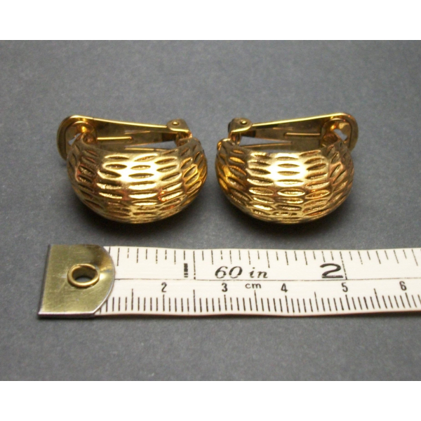 Textured gold chunky hoop clip on earrings