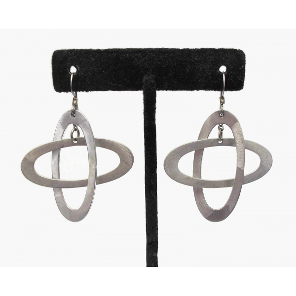 Vintage Lightweight Silver Tone Ovals Dangle Hook Earrings for Pierced Ears