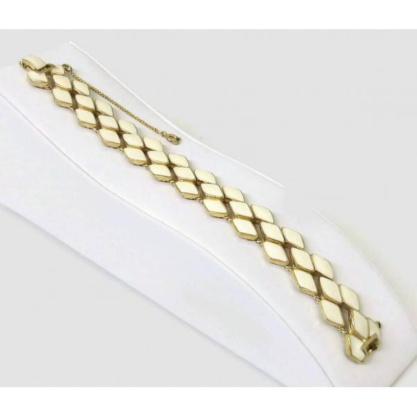 Designer Vendome women's bracelet cream white and gold