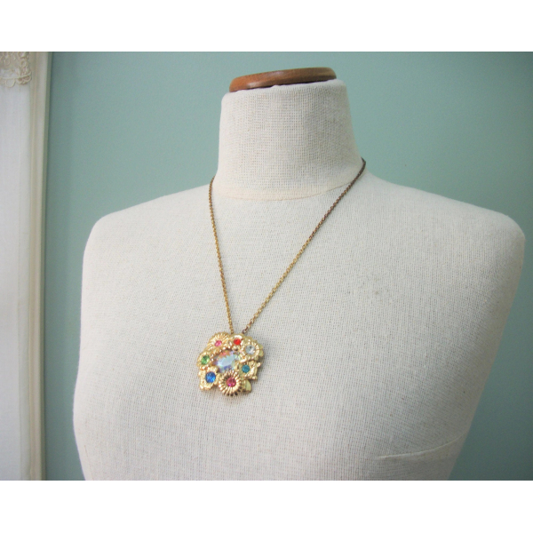 Vintage colorful rhinestone floral pendant necklace