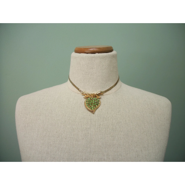 Vintage peridot rhinestone necklace choker