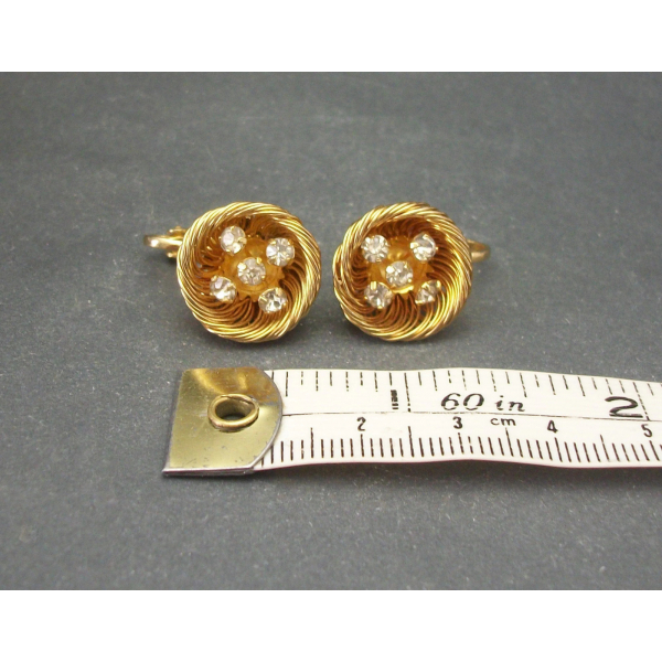 Vintage gold wire bird nest clip on earrings
