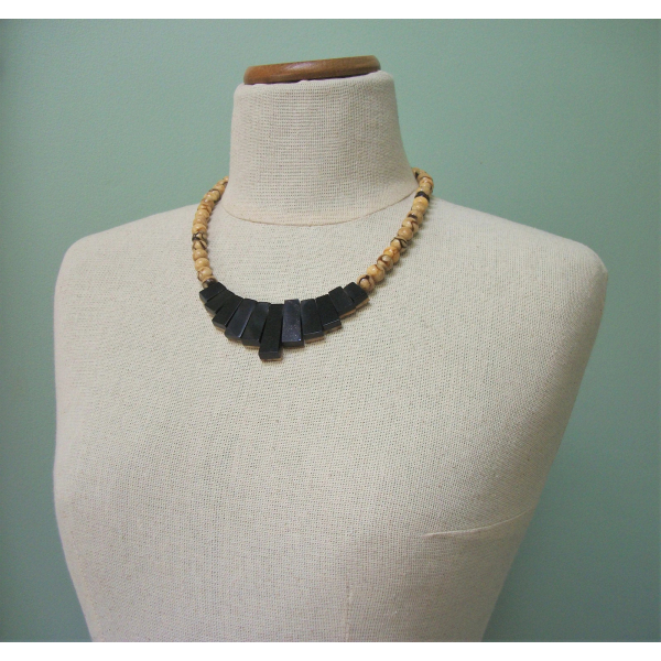 Reversible Beaded Necklace Marbled Brown Black Beads 21 inch Long Bib Necklace