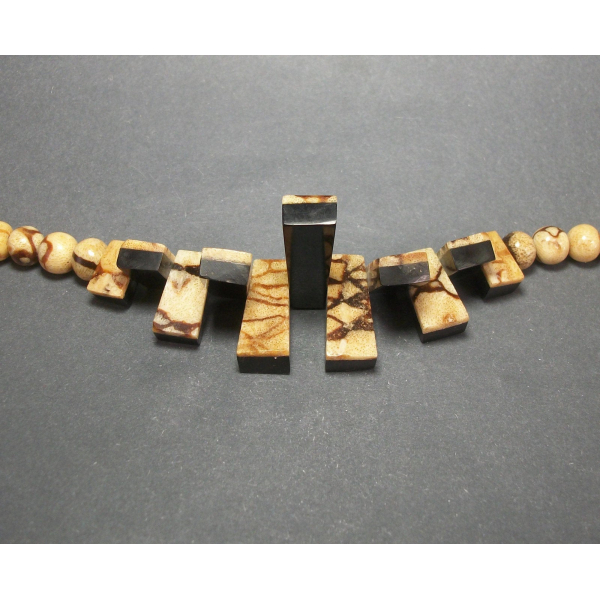 Reversible Beaded Necklace Marbled Brown Black Beads 21 inch Long Bib Necklace