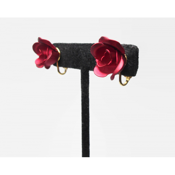 Vintage metallic red rose flower clip on earrings