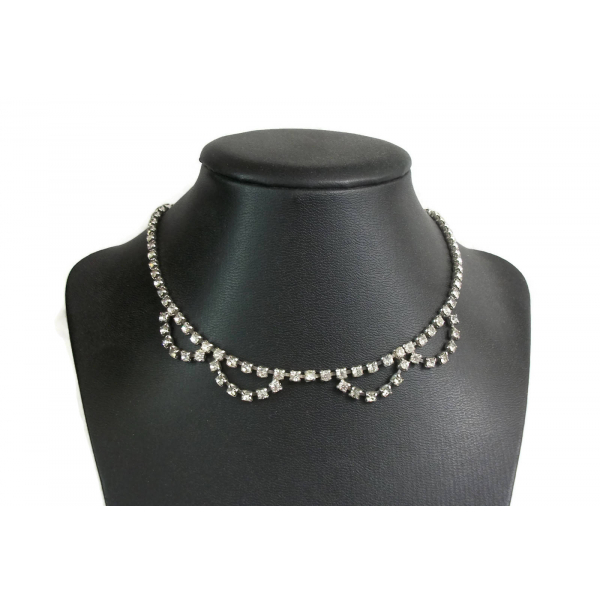 Vintage Rhinestone Scalloped Choker Necklace 14 1/2 inch